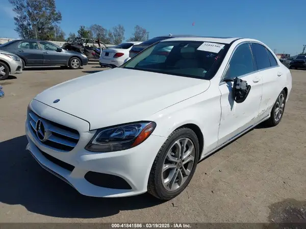 55SWF4JB1JU251000 2018 MERCEDES-BENZ C-KLASSE - Image 2