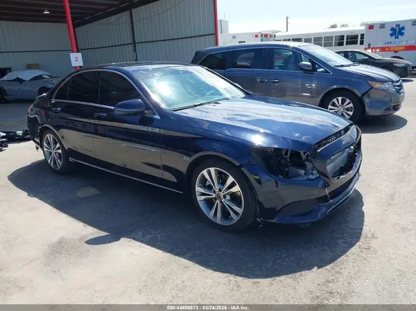 55SWF4JB1JU261719 2018 MERCEDES-BENZ C-KLASSE - Image 1