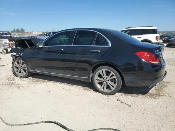 55SWF4JB1JU262627 2018 MERCEDES-BENZ C-KLASSE - Image 2