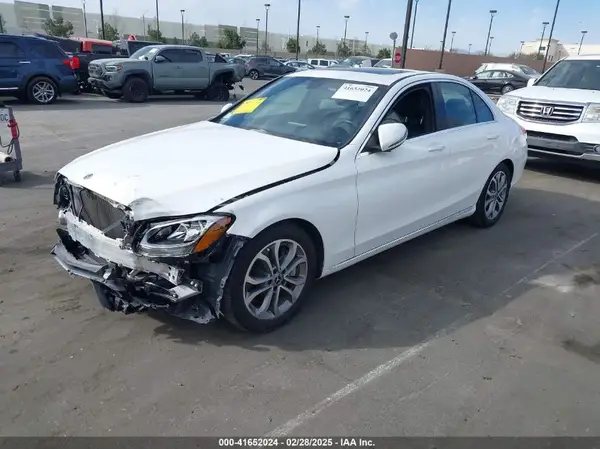 55SWF4JB1JU276978 2018 MERCEDES-BENZ C-KLASSE - Image 2