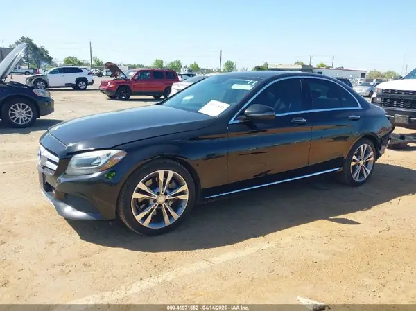 55SWF4JB2GU130324 2016 MERCEDES-BENZ C-KLASSE - Image 2