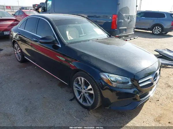 55SWF4JB2GU145826 2016 MERCEDES-BENZ C-KLASSE - Image 1