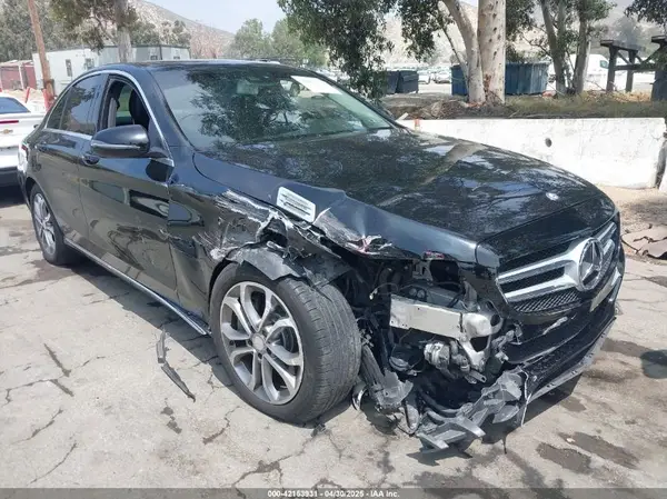 55SWF4JB2GU149942 2016 MERCEDES-BENZ C-KLASSE - Image 1