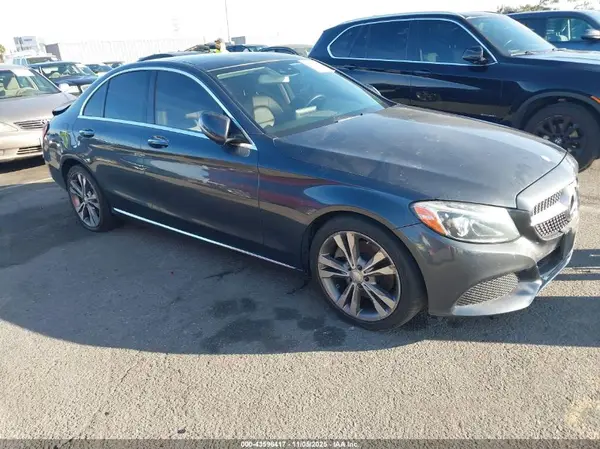 55SWF4JB2GU154736 2016 MERCEDES-BENZ C-KLASSE - Image 1