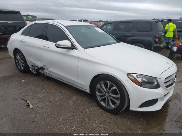 55SWF4JB2GU175800 2016 MERCEDES-BENZ C-KLASSE - Image 1