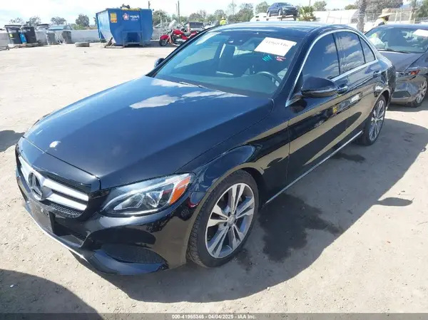 55SWF4JB2HU200616 2017 MERCEDES-BENZ C-KLASSE - Image 2