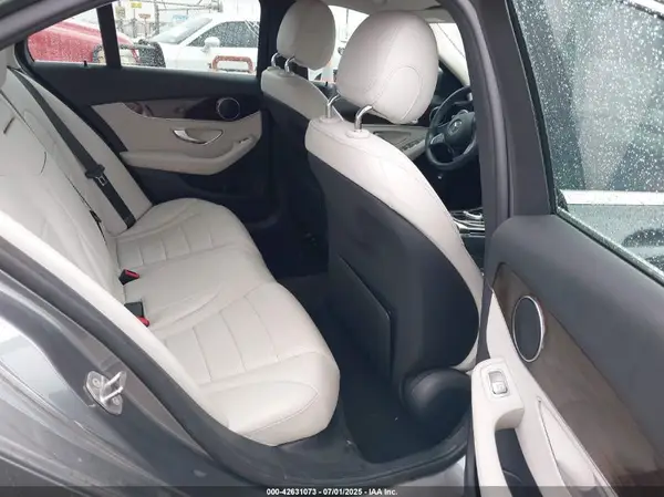55SWF4JB2HU208554 2017 MERCEDES-BENZ C-KLASSE - Image 8