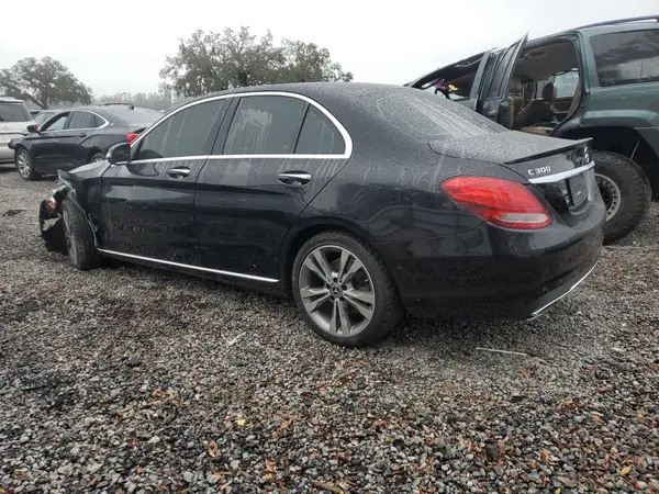 55SWF4JB2HU215858 2017 MERCEDES-BENZ C-KLASSE - Image 2