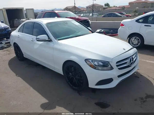 55SWF4JB2JU239910 2018 MERCEDES-BENZ C-KLASSE - Image 1