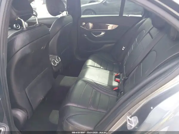 55SWF4JB2JU253953 2018 MERCEDES-BENZ C-KLASSE - Image 8