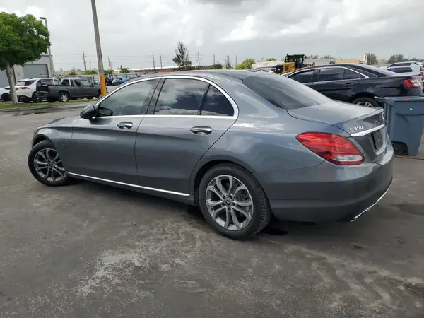 55SWF4JB2JU259414 2018 MERCEDES-BENZ C-KLASSE - Image 2