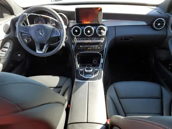55SWF4JB2JU260904 2018 MERCEDES-BENZ C-KLASSE - Image 8