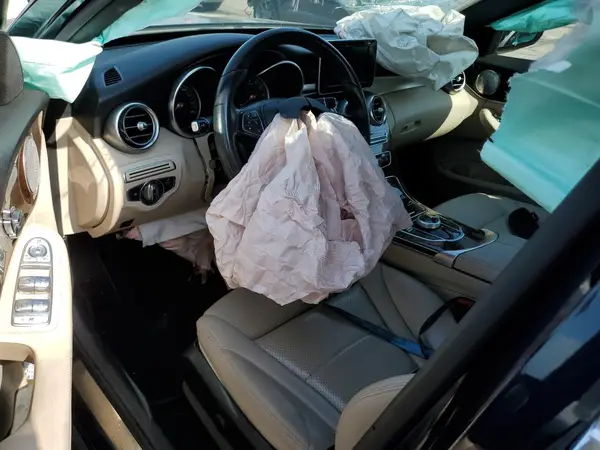55SWF4JB2JU264063 2018 MERCEDES-BENZ C-KLASSE - Image 8