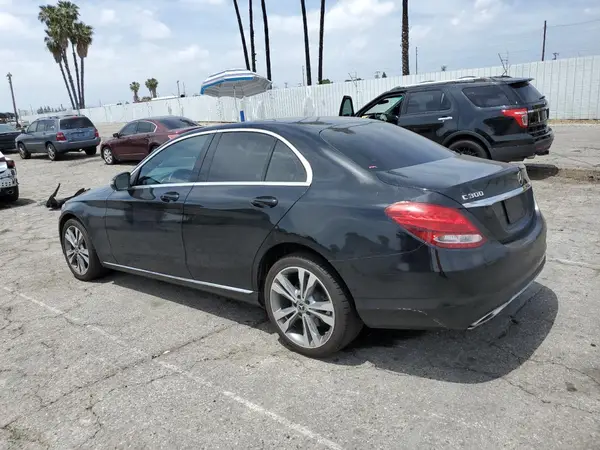 55SWF4JB2JU266220 2018 MERCEDES-BENZ C-KLASSE - Image 2