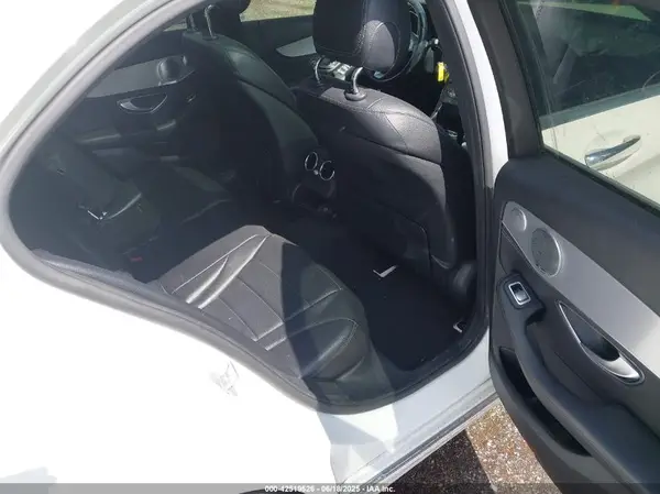 55SWF4JB3GU103648 2016 MERCEDES-BENZ C-KLASSE - Image 8