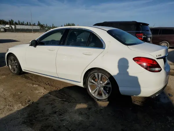 55SWF4JB3GU121874 2016 MERCEDES-BENZ C-KLASSE - Image 2