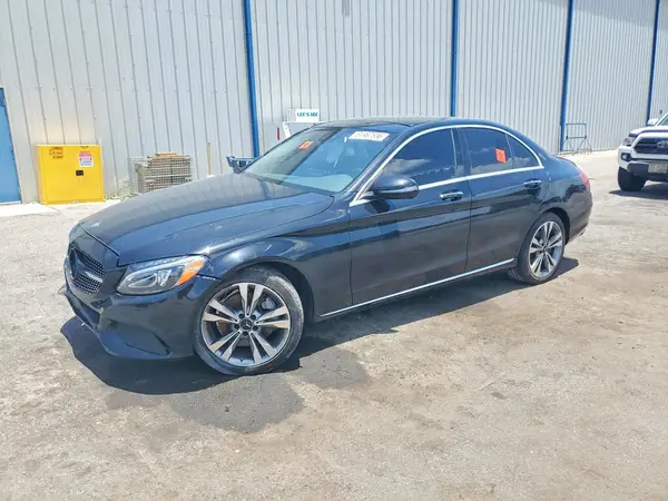 55SWF4JB3GU150307 2016 MERCEDES-BENZ C-KLASSE - Image 1