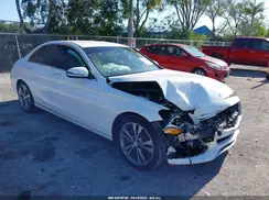 55SWF4JB3GU155524 2016 MERCEDES-BENZ C-KLASSE