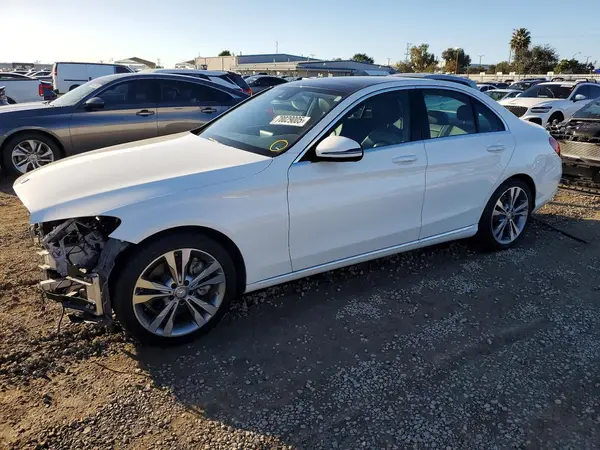 55SWF4JB3HU184961 2017 MERCEDES-BENZ C-KLASSE - Image 1