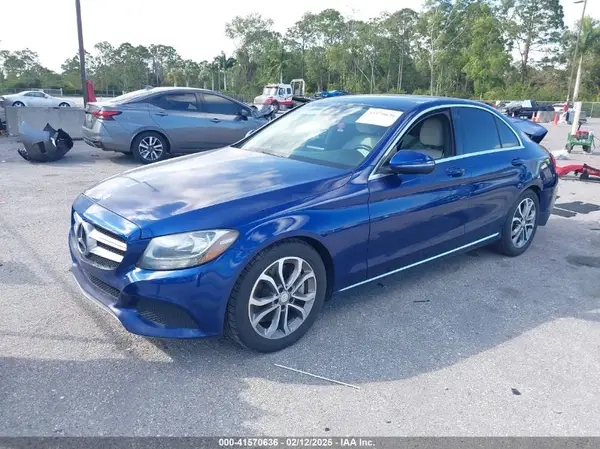 55SWF4JB3HU187584 2017 MERCEDES-BENZ C-KLASSE - Image 2