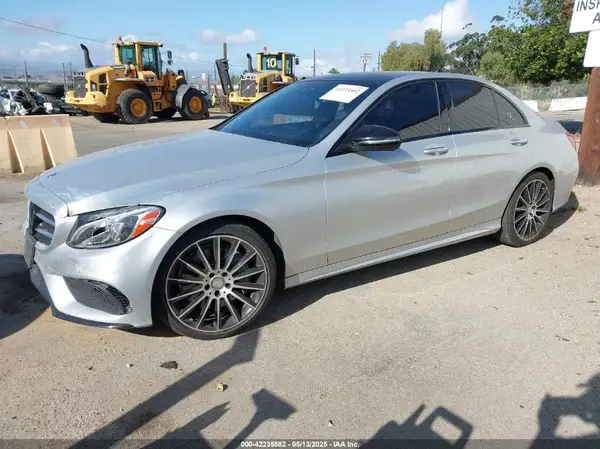55SWF4JB3HU190260 2017 MERCEDES-BENZ C-KLASSE - Image 2