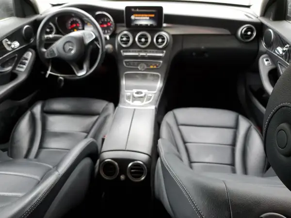 55SWF4JB3HU205047 2017 MERCEDES-BENZ C-KLASSE - Image 8