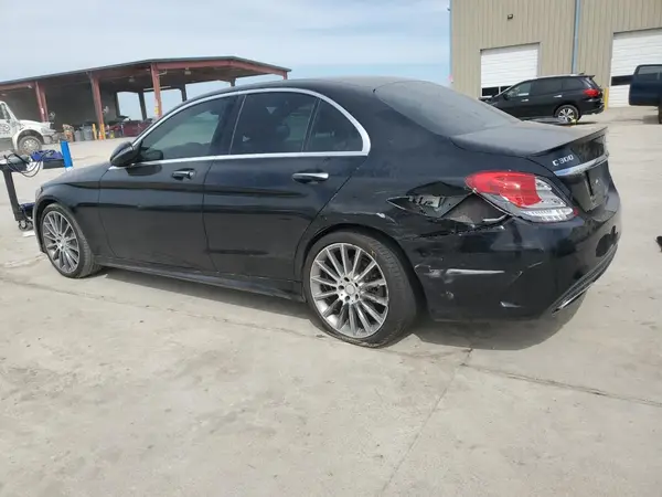 55SWF4JB3HU206263 2017 MERCEDES-BENZ C-KLASSE - Image 2