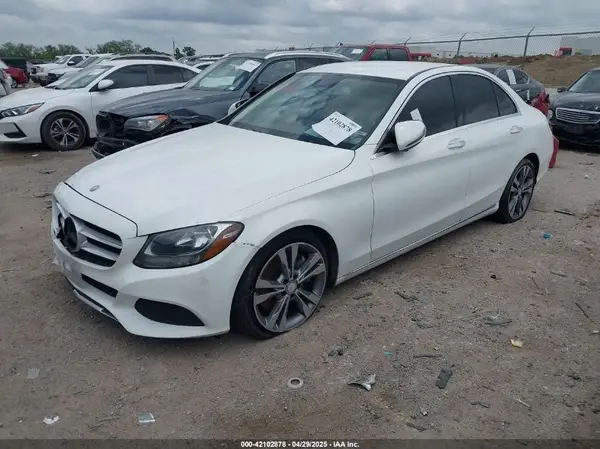 55SWF4JB3HU207476 2017 MERCEDES-BENZ C-KLASSE - Image 2