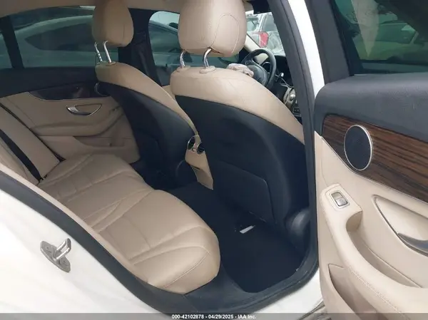 55SWF4JB3HU207476 2017 MERCEDES-BENZ C-KLASSE - Image 8