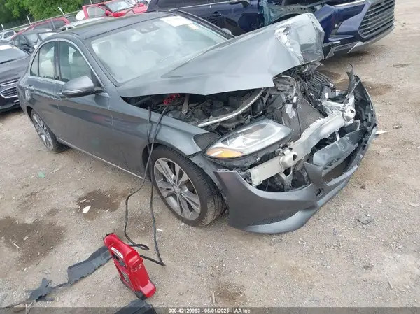 55SWF4JB3HU208465 2017 MERCEDES-BENZ C-KLASSE - Image 1