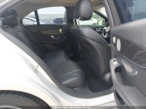 55SWF4JB3HU208806 2017 MERCEDES-BENZ C-KLASSE - Image 8