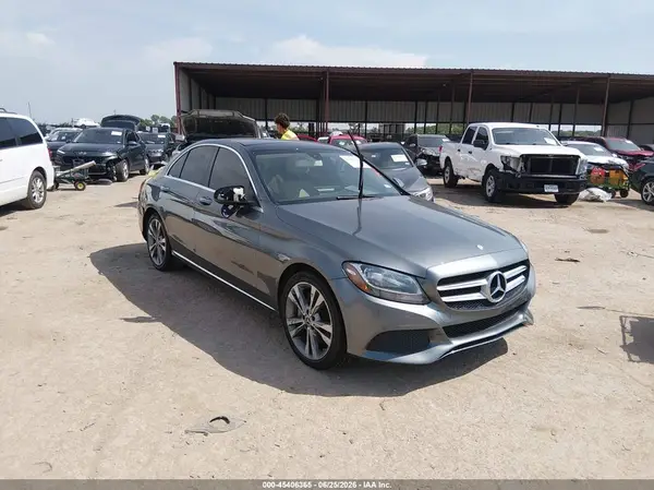 55SWF4JB3HU211141 2017 MERCEDES-BENZ C-KLASSE - Image 1