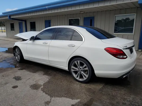 55SWF4JB3HU225296 2017 MERCEDES-BENZ C-KLASSE - Image 2