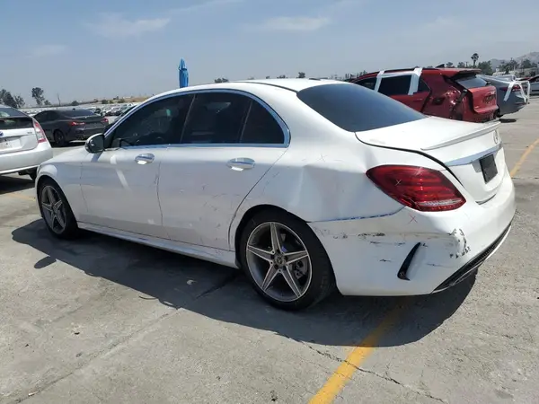 55SWF4JB3JU282412 2018 MERCEDES-BENZ C-KLASSE - Image 2