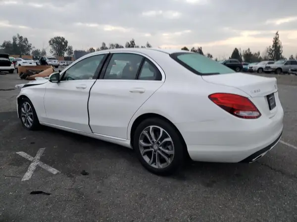 55SWF4JB4GU100919 2016 MERCEDES-BENZ C-KLASSE - Image 2