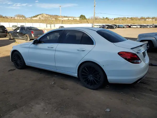 55SWF4JB4GU153460 2016 MERCEDES-BENZ C-KLASSE - Image 2
