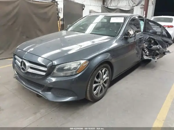 55SWF4JB4GU165849 2016 MERCEDES-BENZ C-KLASSE - Image 2