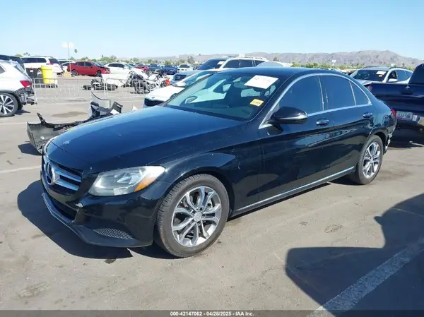 55SWF4JB4GU174051 2016 MERCEDES-BENZ C-KLASSE - Image 2
