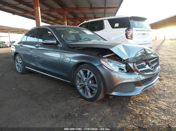 55SWF4JB4HU197802 2017 MERCEDES-BENZ C-KLASSE - Image 1