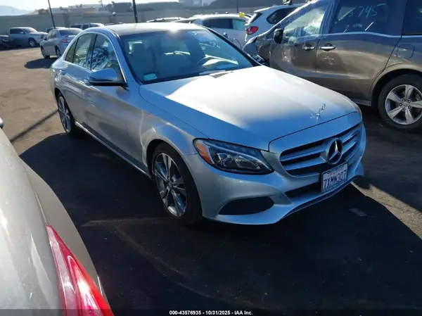 55SWF4JB4HU208779 2017 MERCEDES-BENZ C-KLASSE - Image 1