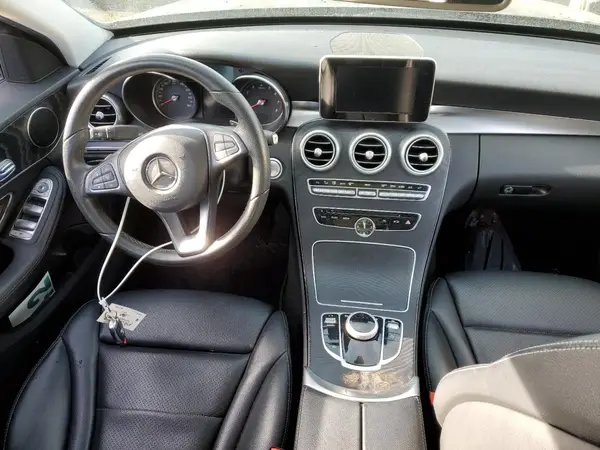 55SWF4JB4HU214808 2017 MERCEDES-BENZ C-KLASSE - Image 8