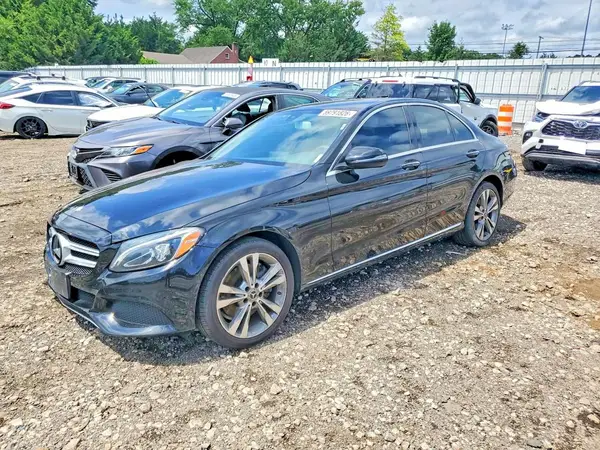 55SWF4JB4HU216588 2017 MERCEDES-BENZ C-KLASSE - Image 1