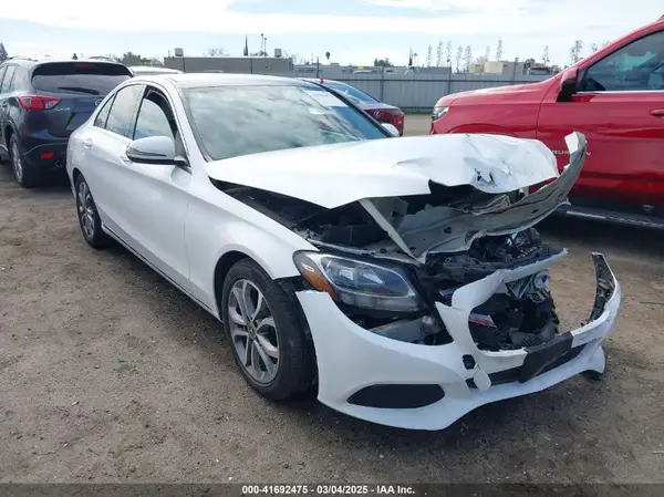 55SWF4JB4HU217417 2017 MERCEDES-BENZ C-KLASSE - Image 1