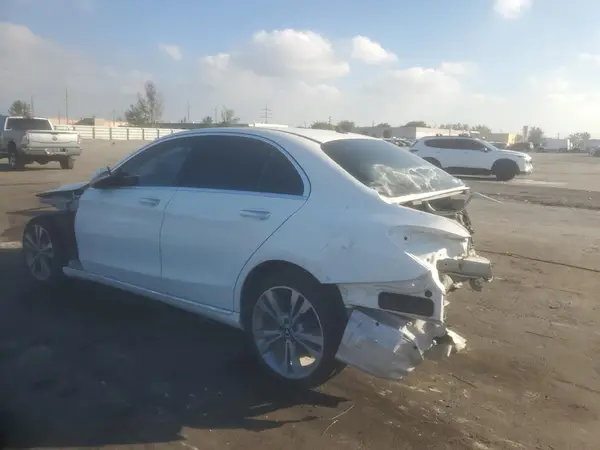 55SWF4JB4HU222035 2017 MERCEDES-BENZ C-KLASSE - Image 2