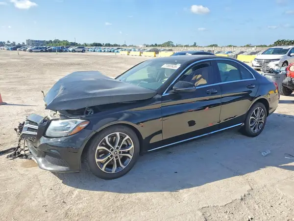 55SWF4JB4JU236880 2018 MERCEDES-BENZ C-KLASSE