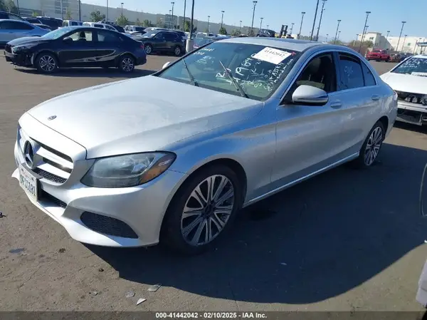 55SWF4JB4JU240069 2018 MERCEDES-BENZ C-KLASSE - Image 2