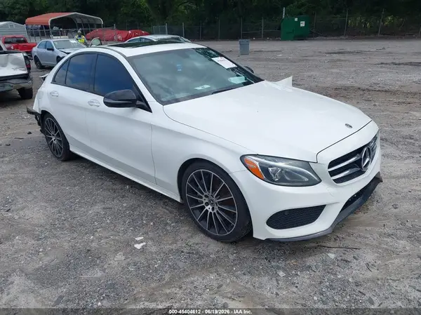55SWF4JB4JU249855 2018 MERCEDES-BENZ C-KLASSE - Image 1