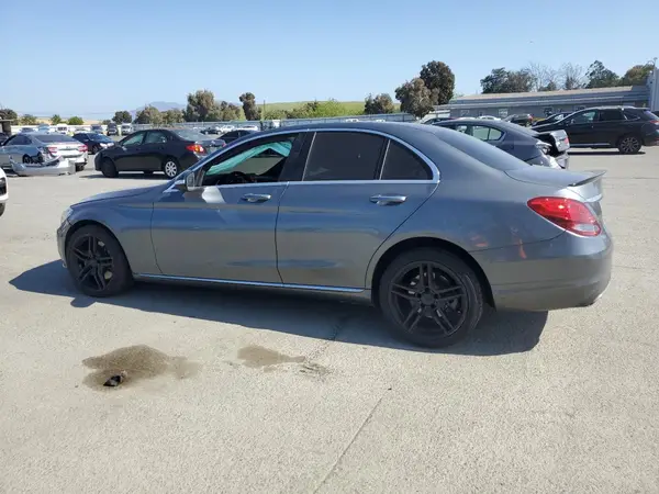55SWF4JB4JU254151 2018 MERCEDES-BENZ C-KLASSE - Image 2