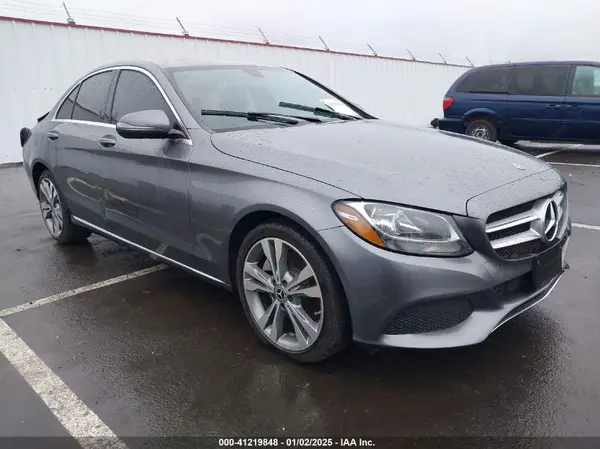 55SWF4JB4JU256062 2018 MERCEDES-BENZ C-KLASSE - Image 1