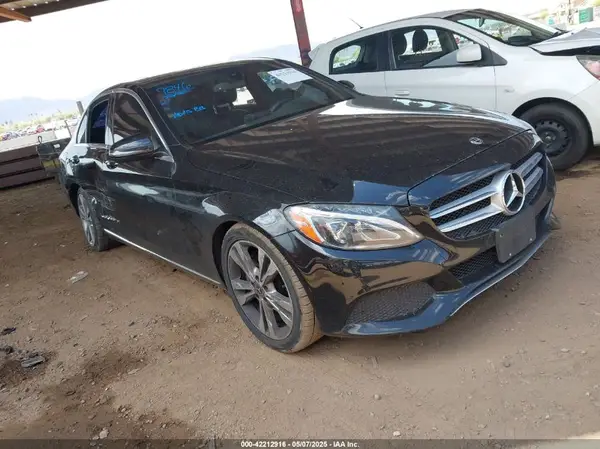 55SWF4JB4JU267823 2018 MERCEDES-BENZ C-KLASSE - Image 1